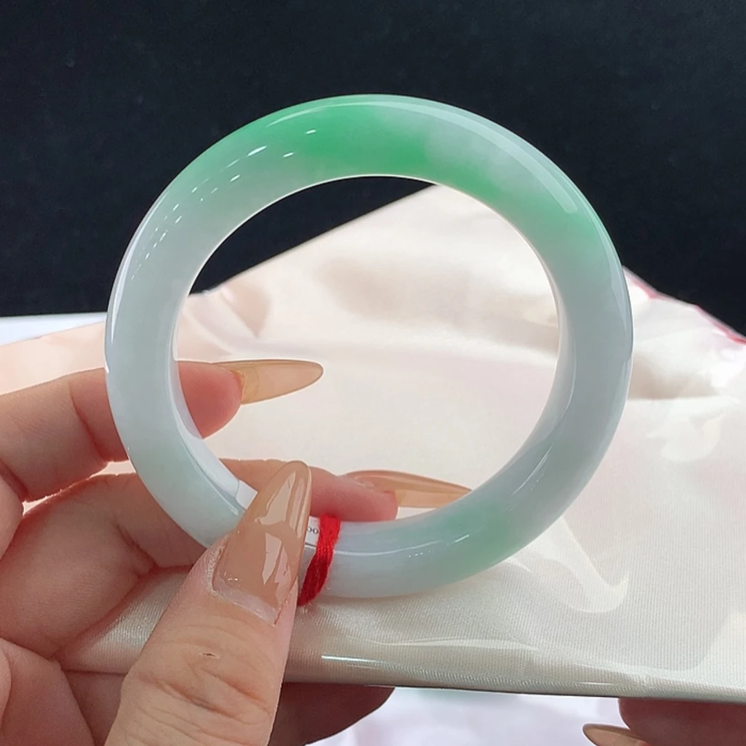 【闪购商品】未镶嵌手镯翡翠57/58