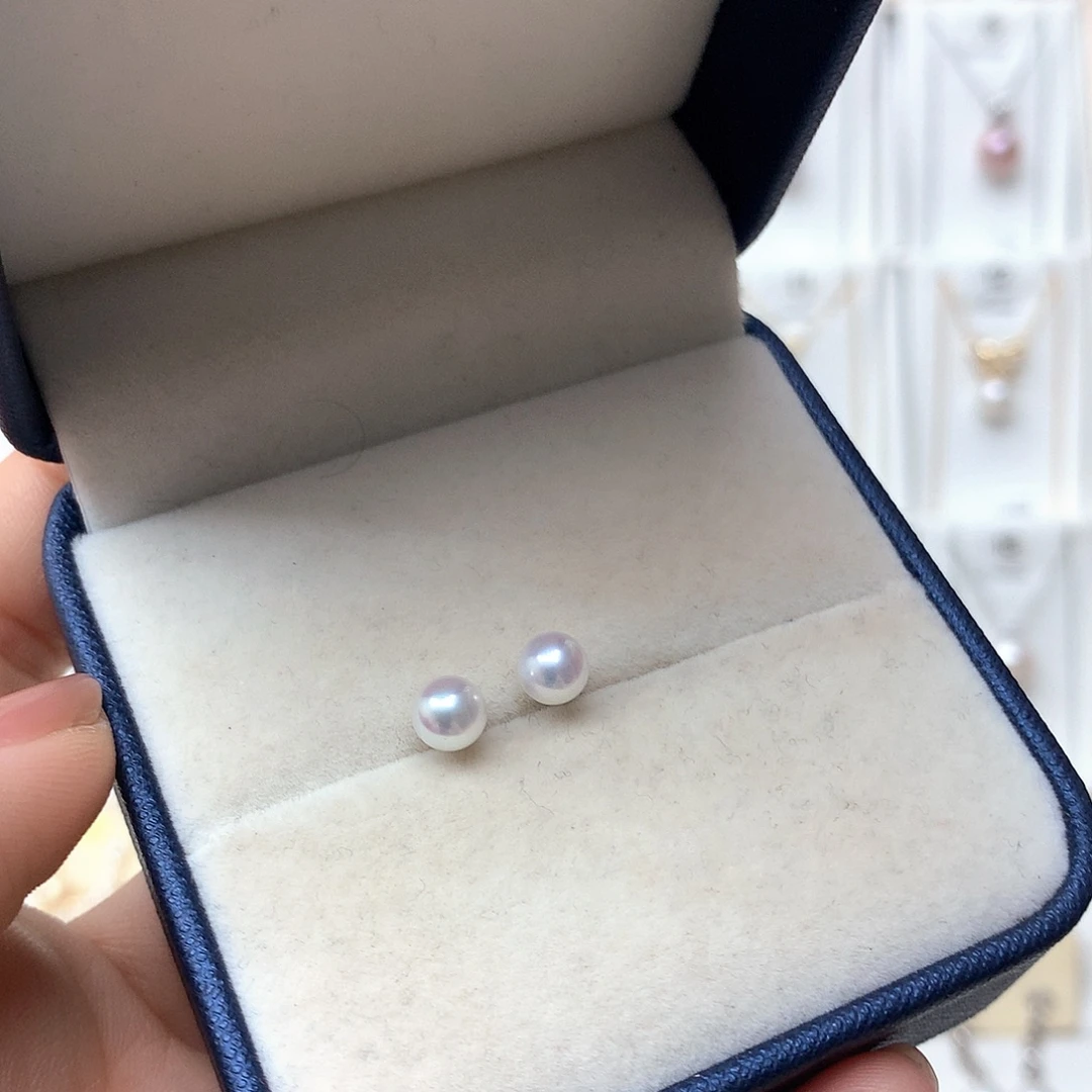 淡水珍珠银S925镶嵌耳饰