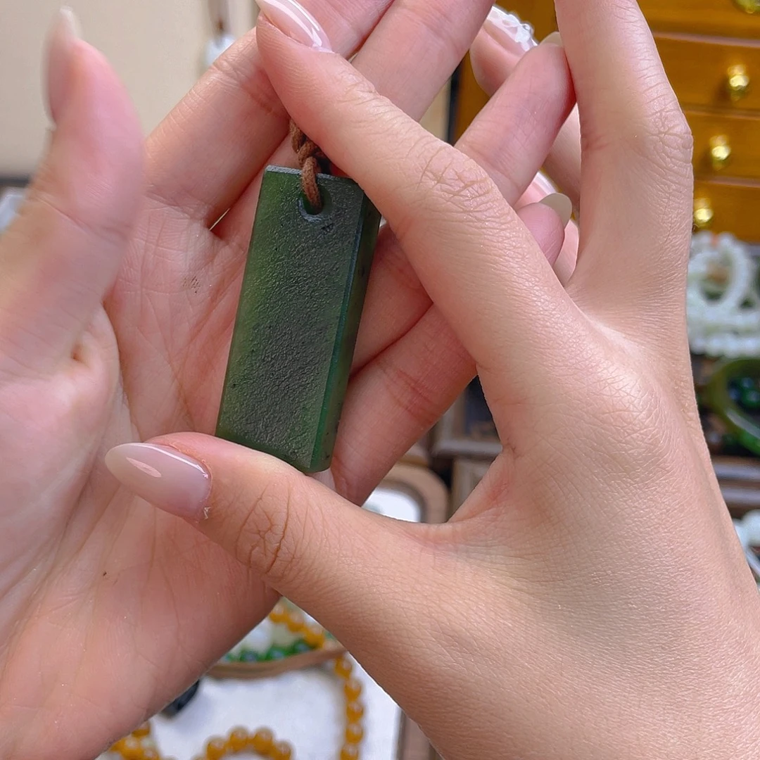 和田玉未镶嵌手链1