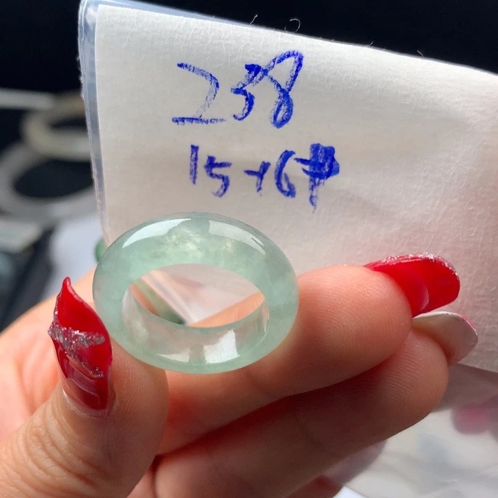 *****定制翡翠未镶嵌戒圈