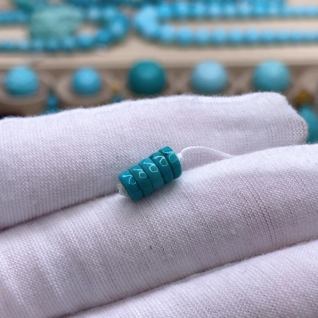 绿松石未镶嵌珠宝奇石5.3mm