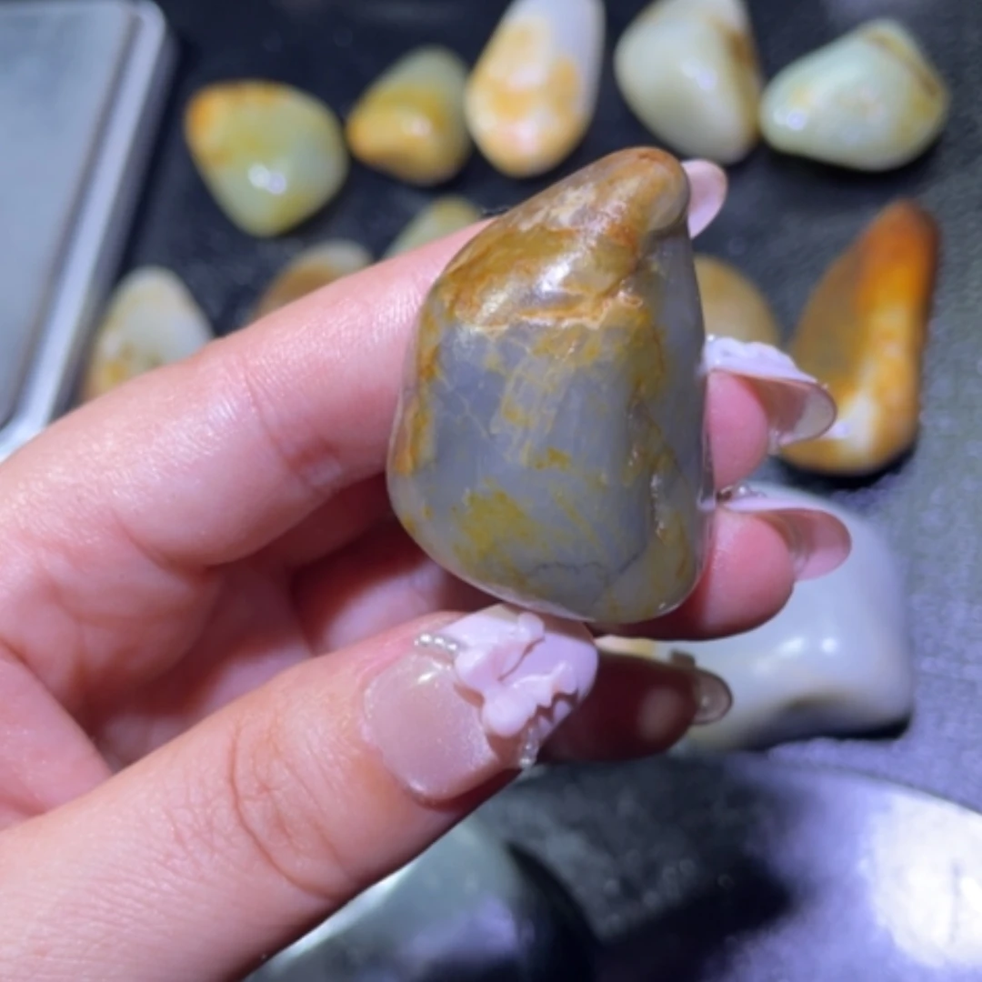 【闪购商品】颈饰未镶嵌和田玉