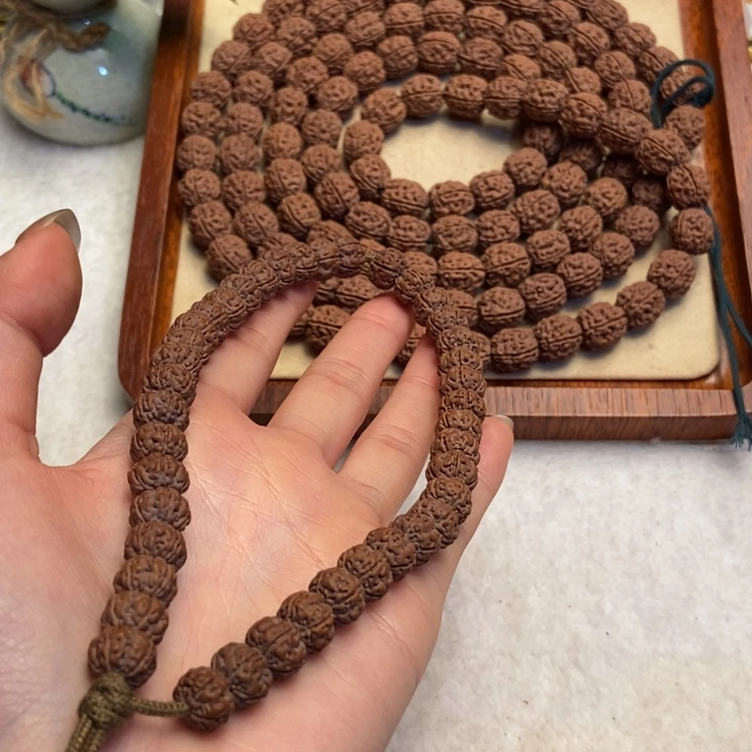 大***壮金刚菩提吊坠纯血老树王手持