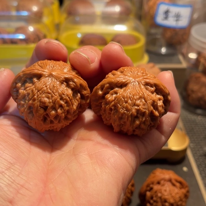 文玩核桃把件纯野生小龙眼元宝41➕