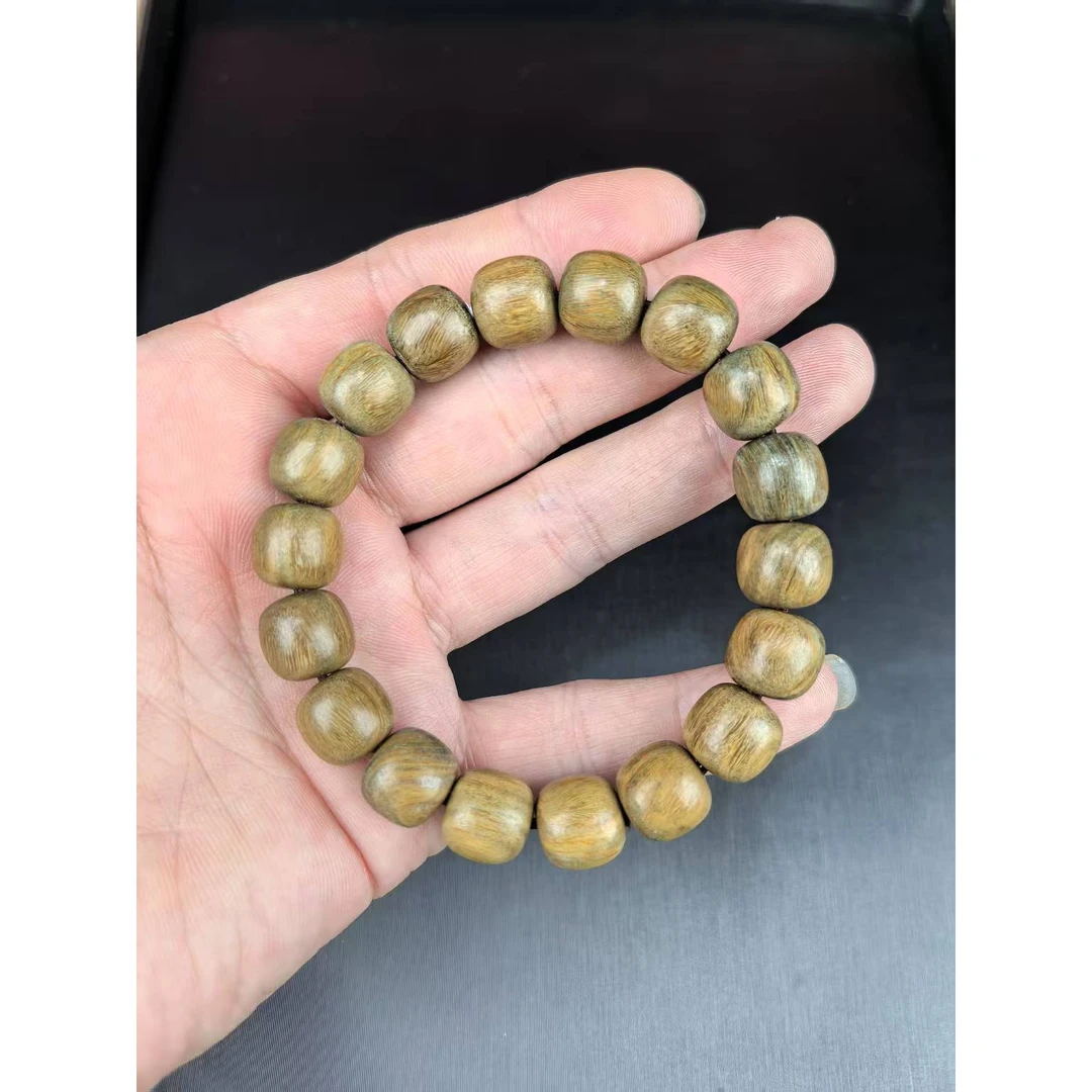 绿檀老型珠卡12维腊木单圈手串 245（无礼盒 ）