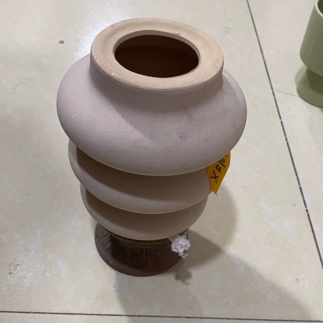 小***人杯子陶陶盆有孔 瑕疵介意勿拍