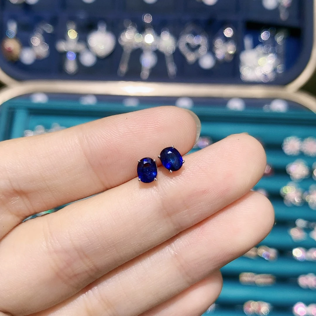 【闪购商品】耳钉蓝宝石18K金镶嵌