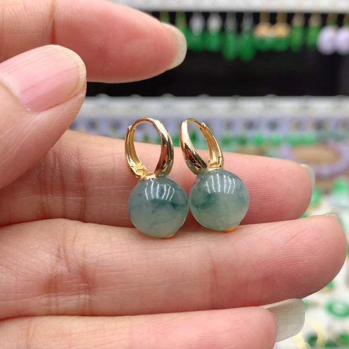 翡翠18K金镶嵌耳饰