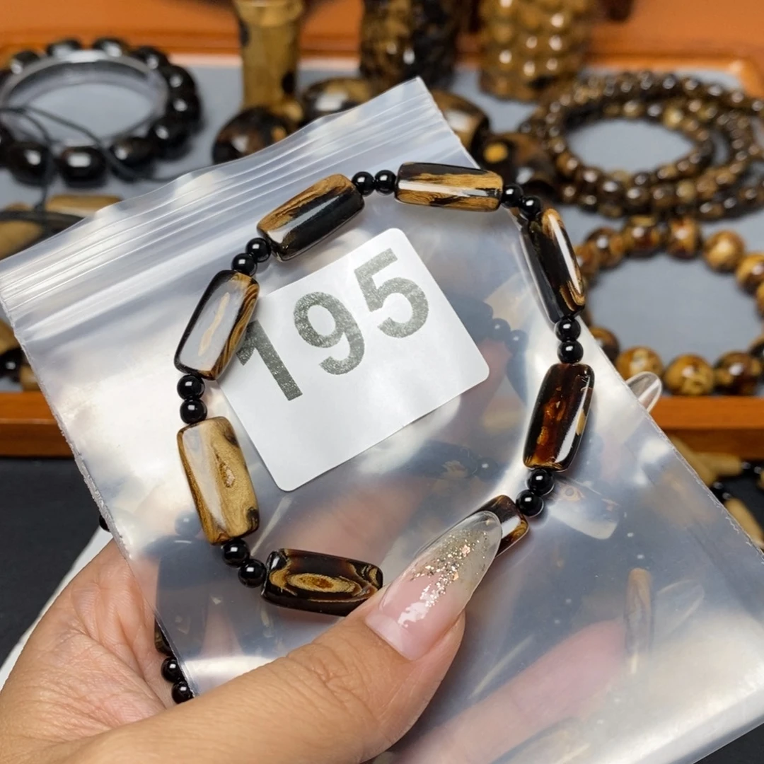 亦朵臻品臻选臻选