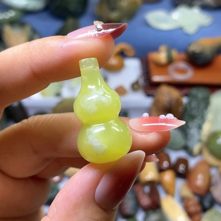 蛇纹石玉未镶嵌岫玉