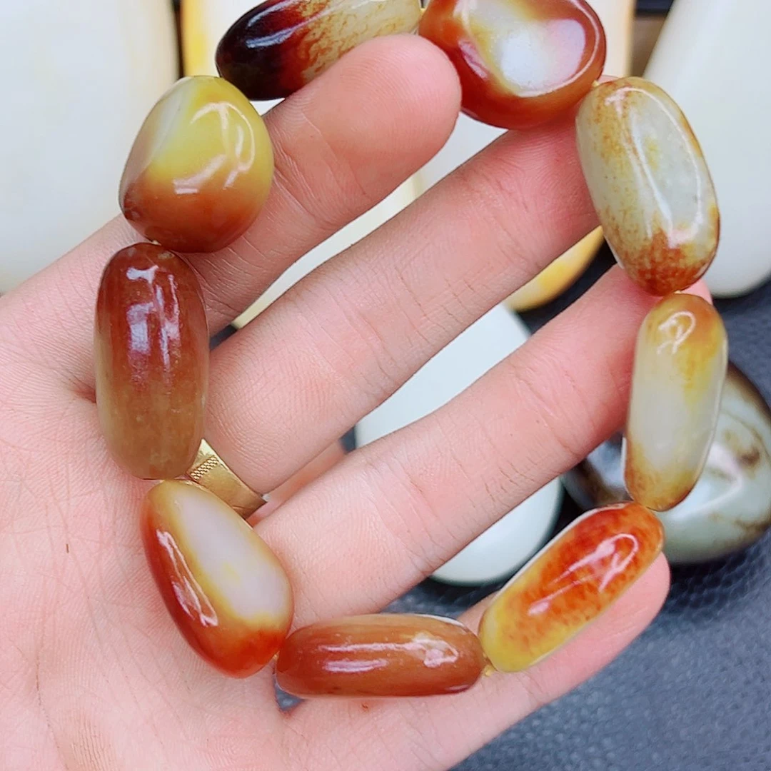飞***虎和田玉未镶嵌挂件