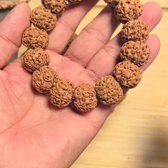 手串金刚菩提五星蜂王大金刚手串，拍一发二
