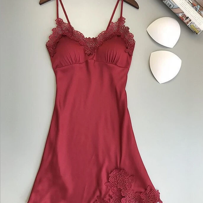 爆款夏天带胸垫蕾丝性感吊带睡衣睡裙女士夏季2025爆款家居服睡衣