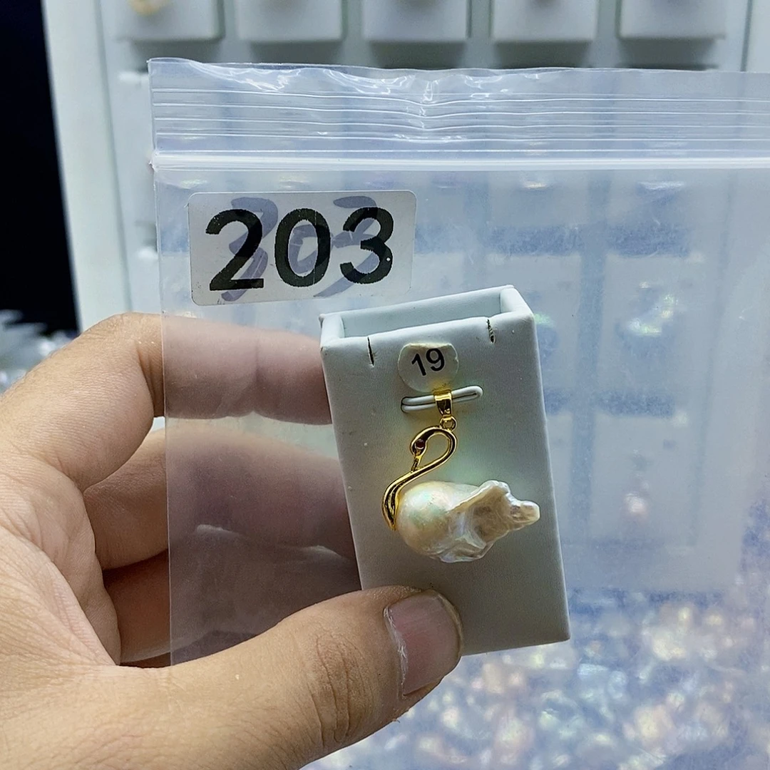 颈饰合金淡水珍珠