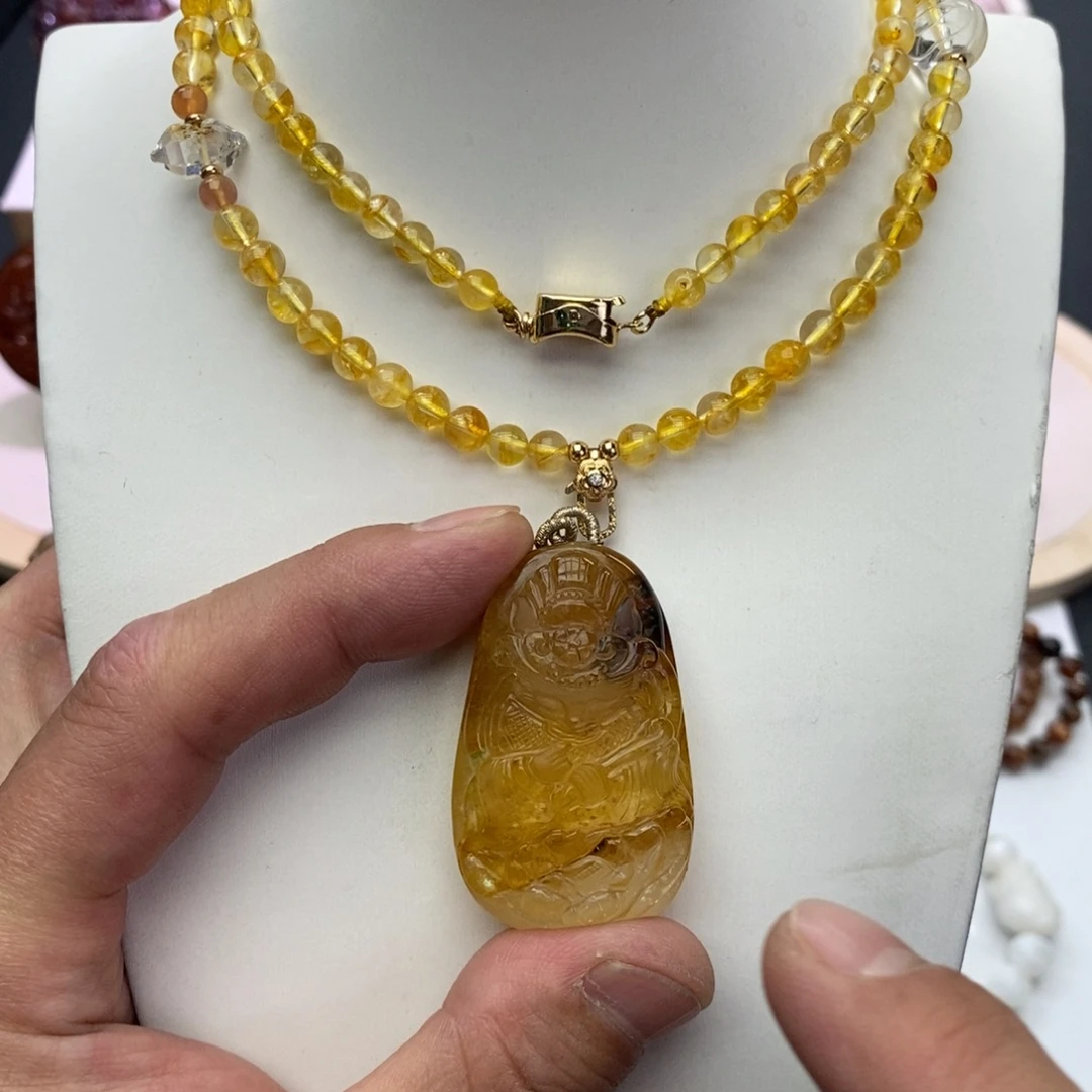 颈饰未镶嵌水晶吊坠