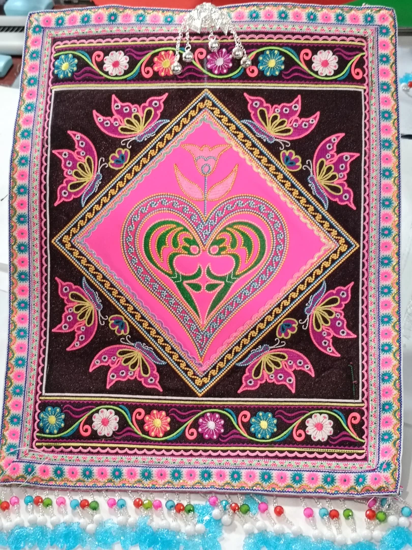 贵州少数民族 布依族苗族头帽 刺绣