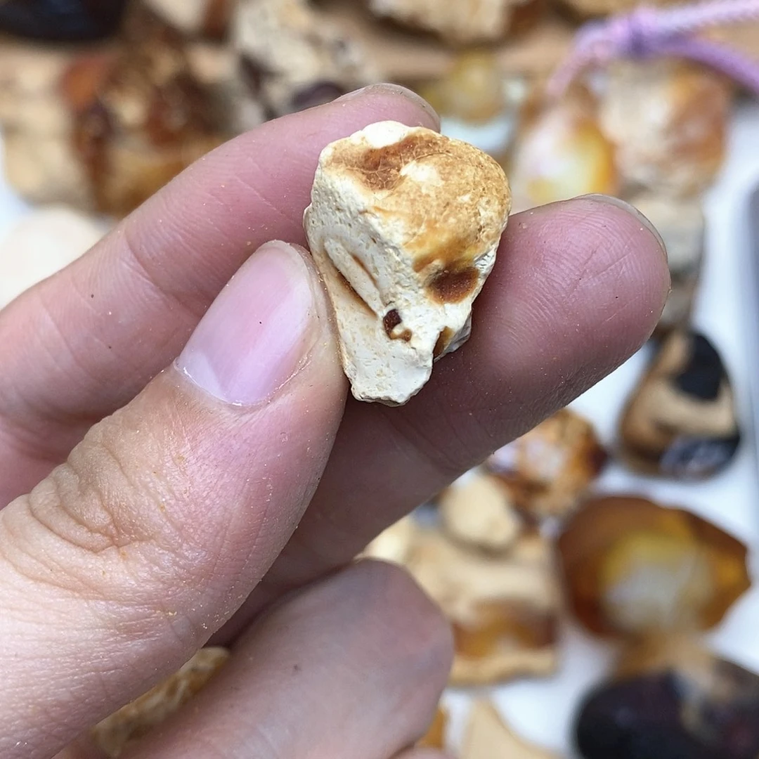 定制蜜蜡未镶嵌平**真裸石