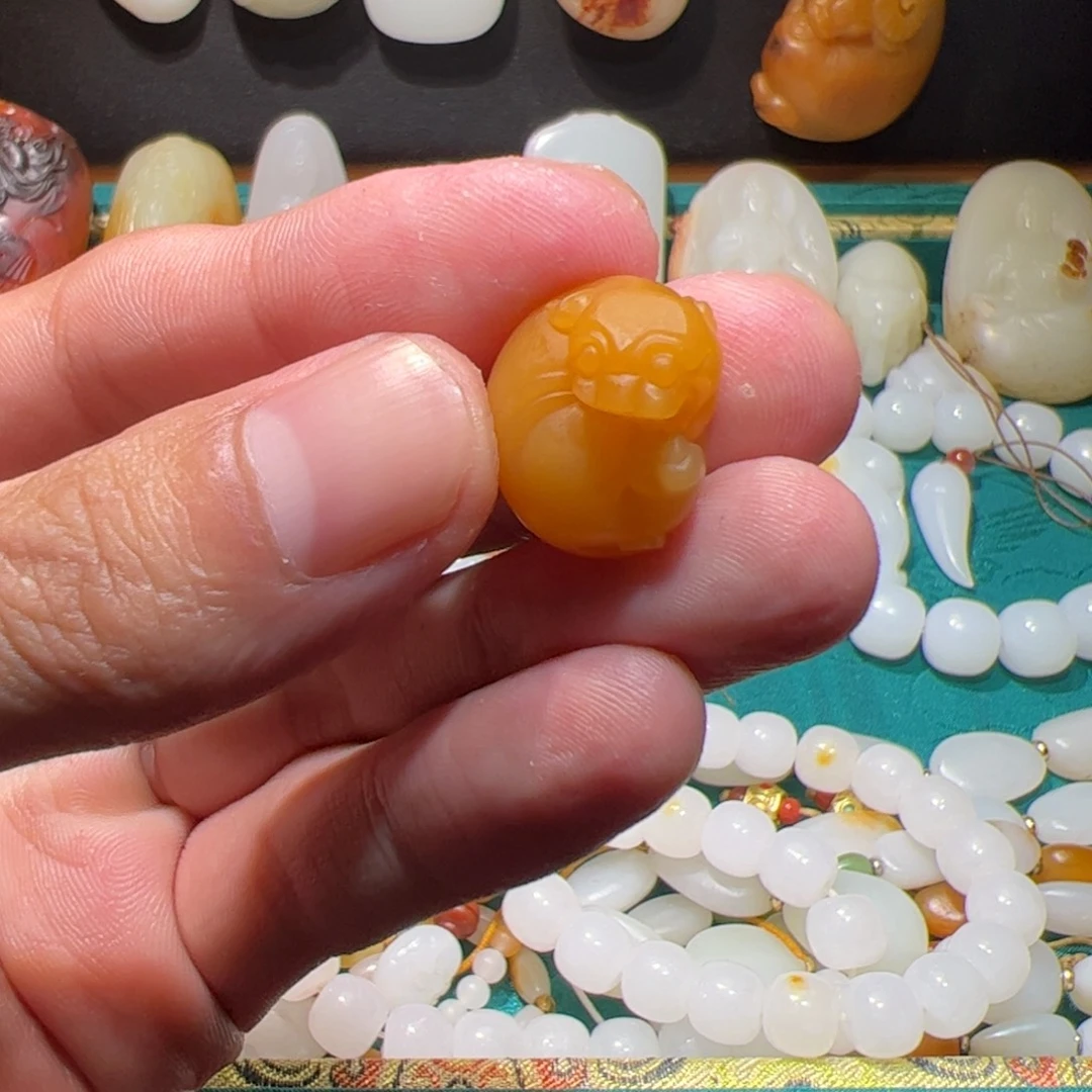 寒***入和田玉未镶嵌手链