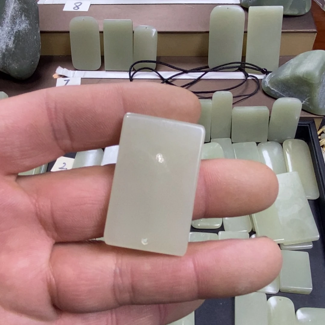 颈饰未镶嵌和田玉花****0027