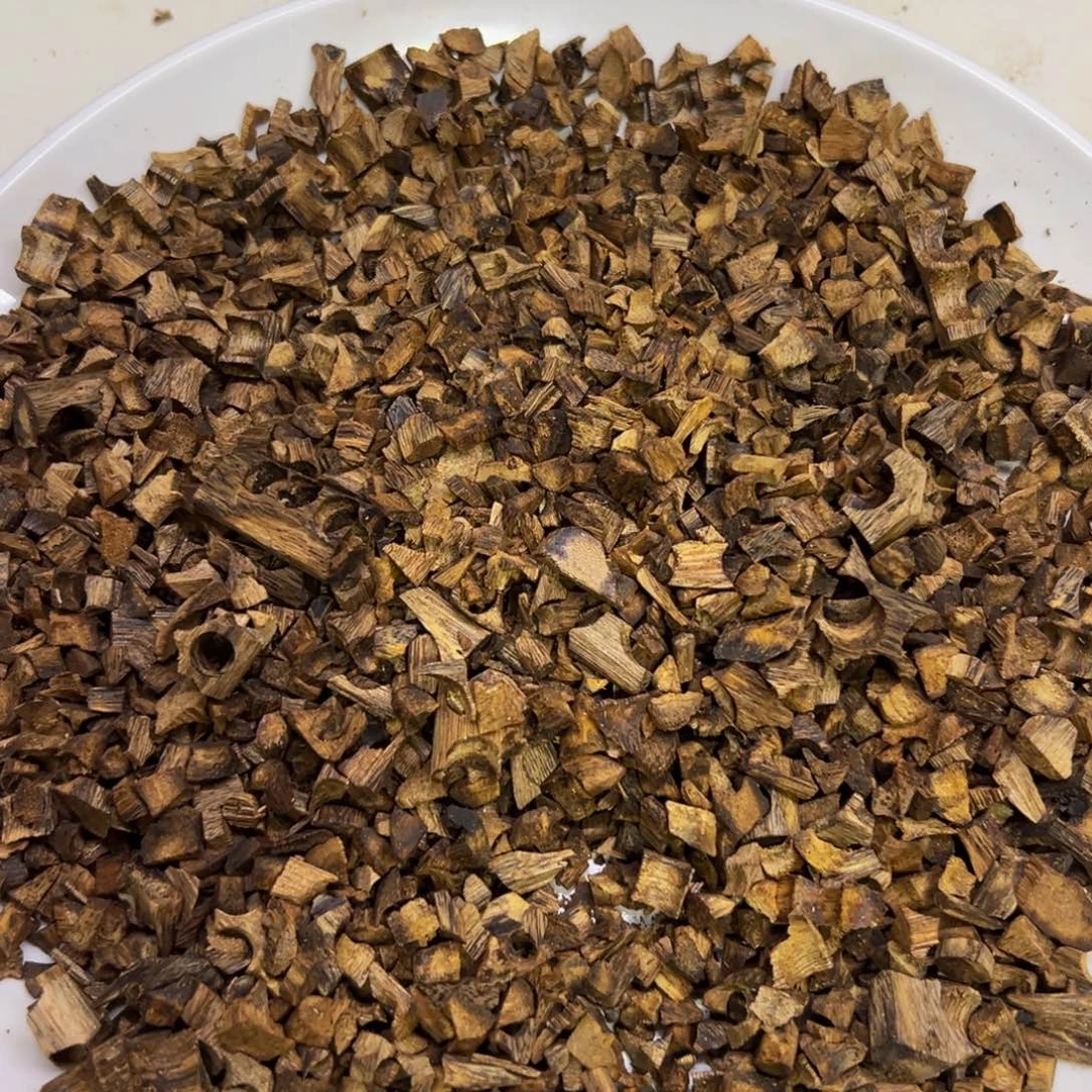 沉香沉香碎屑乌身圆叶钻珠碎料103克