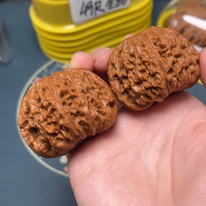文玩核桃吊坠44-33993-05