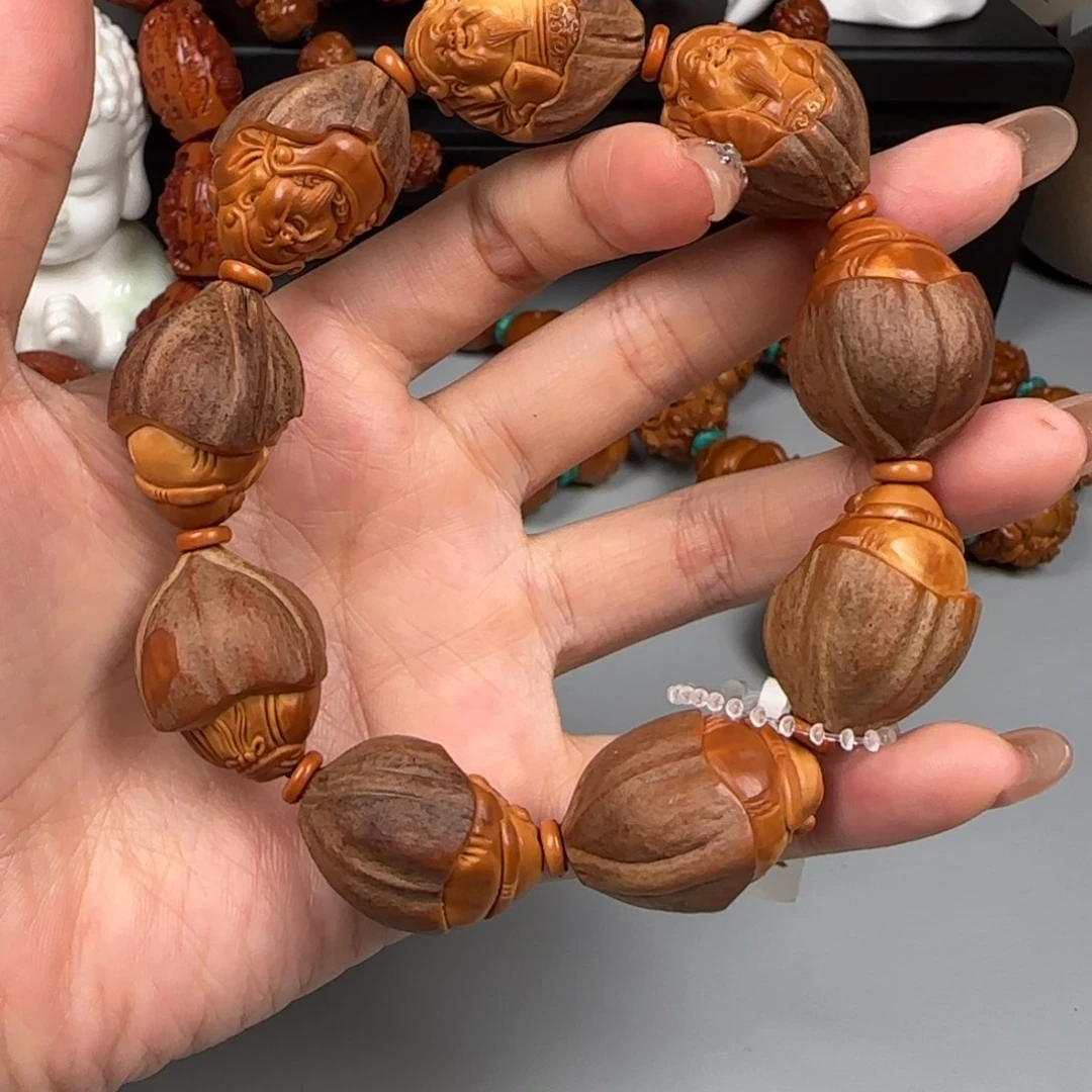 吊坠橄榄核紫皮财神
