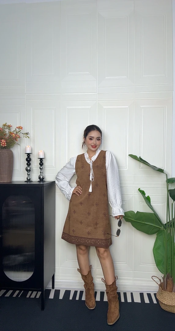 民族风印花背心连衣裙秋季两件套