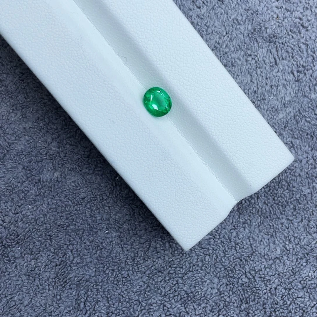 祖母绿裸石0.745Ct