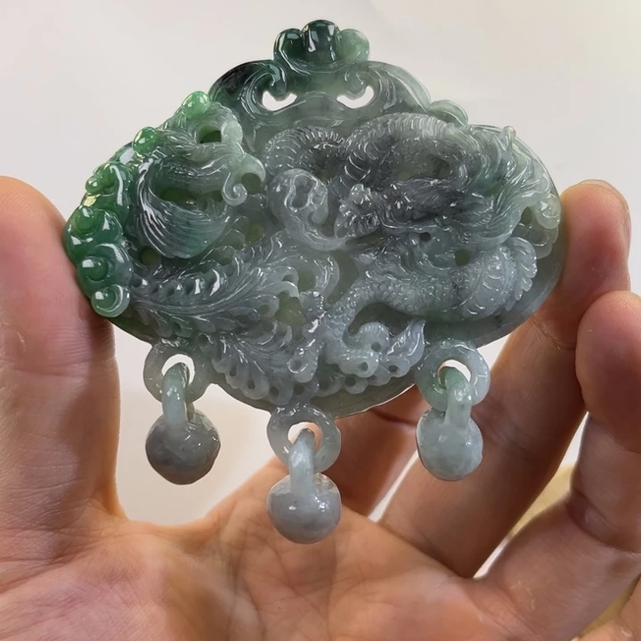 翡翠吊坠(赠链)未镶嵌代编织