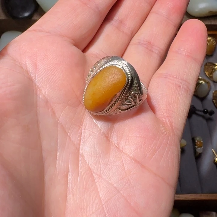 和田玉未镶嵌珠宝奇石