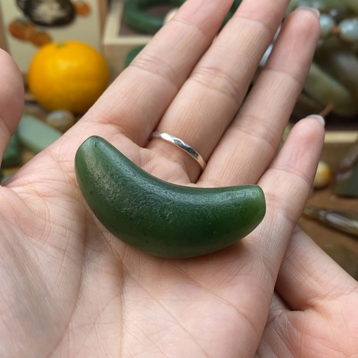 和田玉（碧玉）未镶嵌颈饰