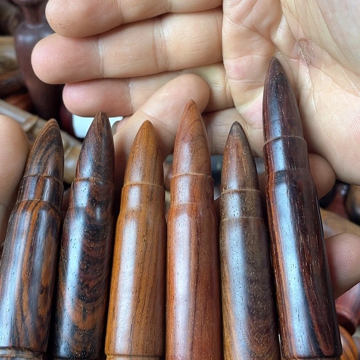 微凹黄檀（南美大红酸枝）范*