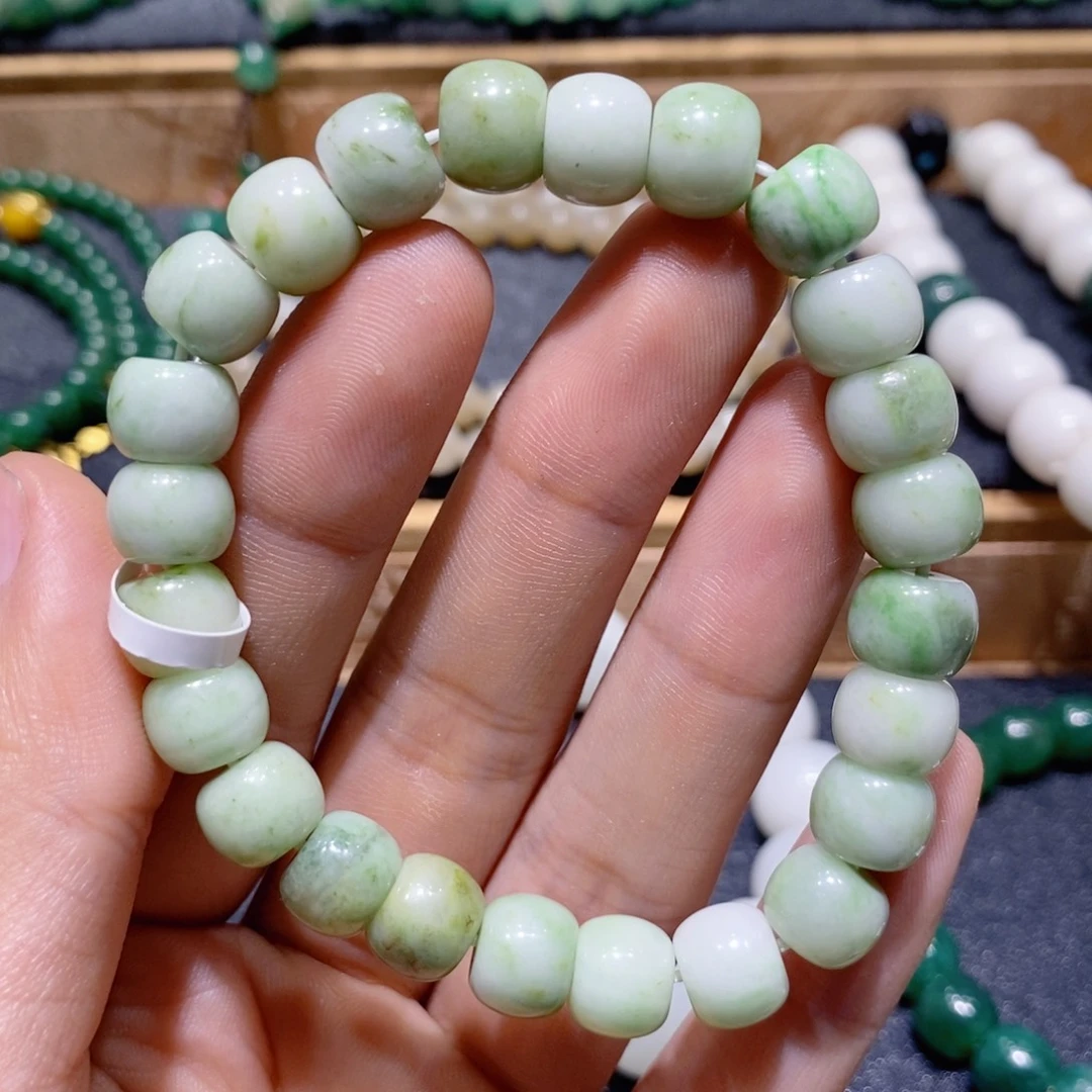 独山玉未镶嵌手串