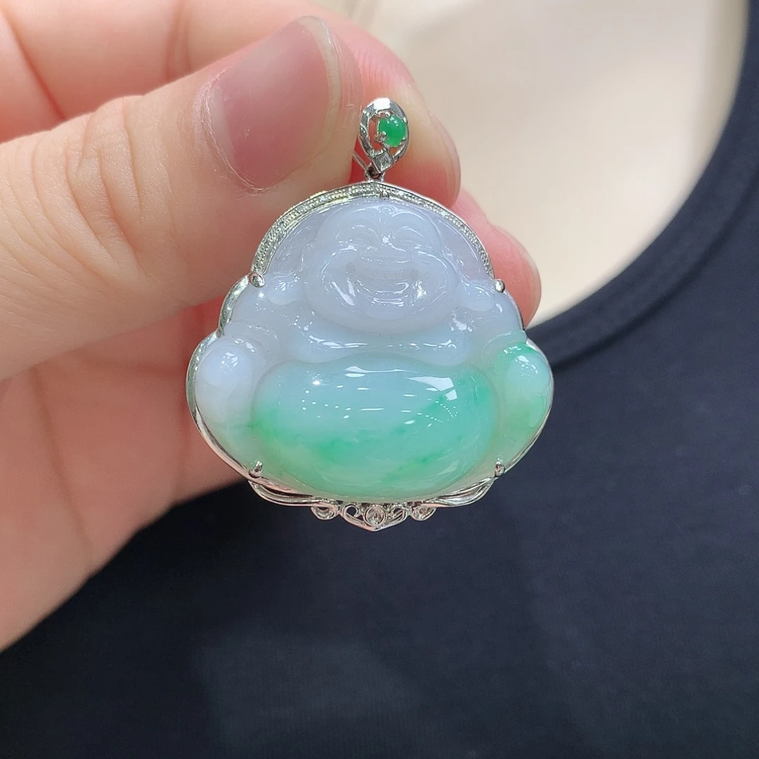 颈饰18K金镶嵌翡翠佛公