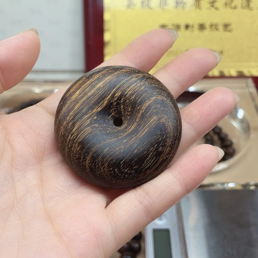 沉香碎屑沉香越南芽庄紫棋楠虎斑瘤疤老料平安扣