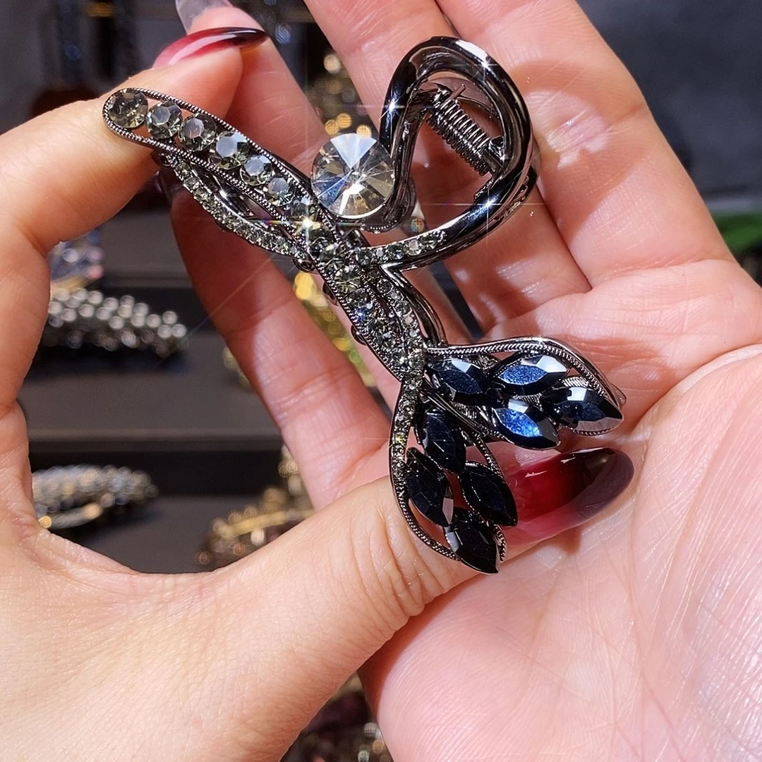 合成立方氧化锆铁合金