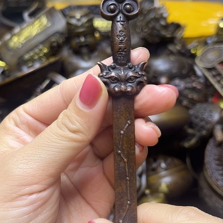 诚信经营精美铜器