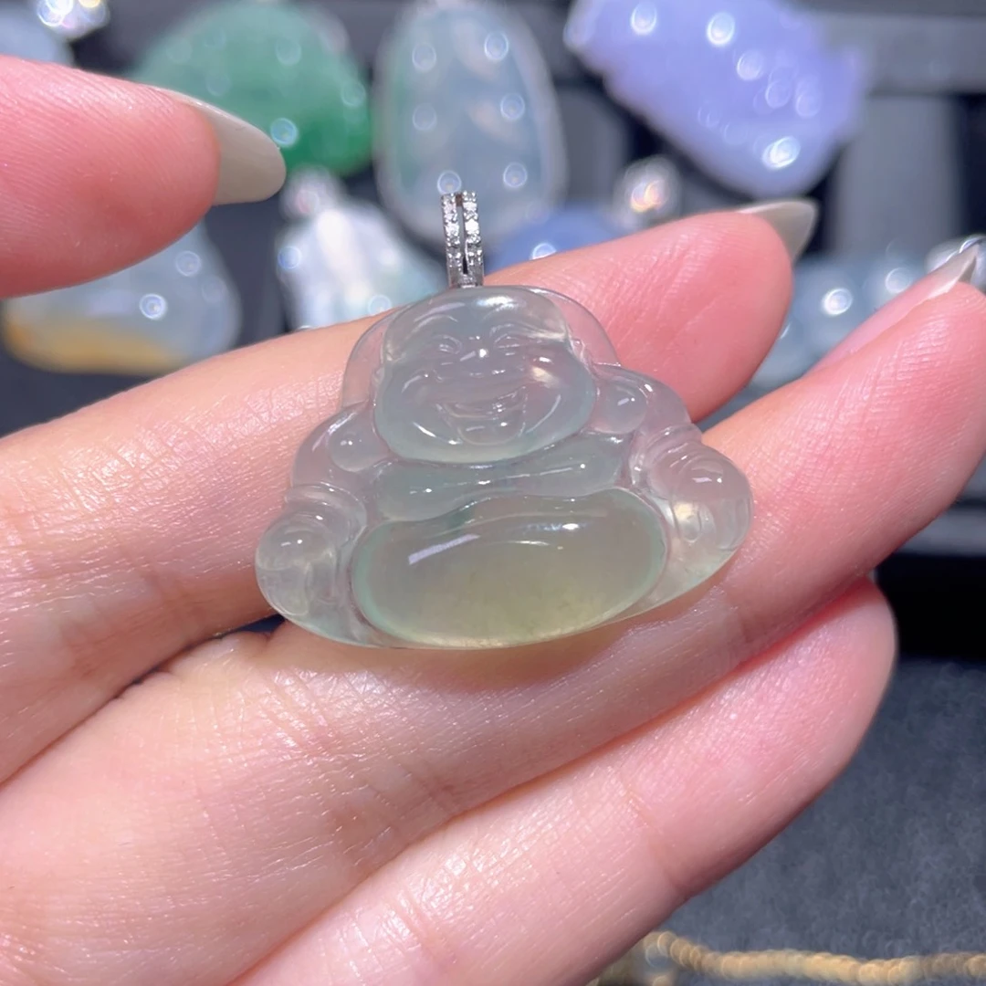 颈饰18K金镶嵌翡翠翡翠