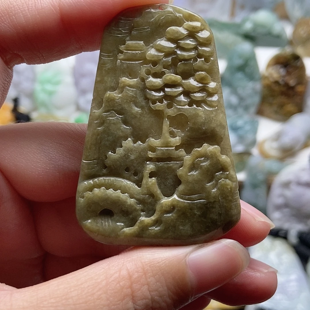 翡翠未镶嵌颈饰翡翠