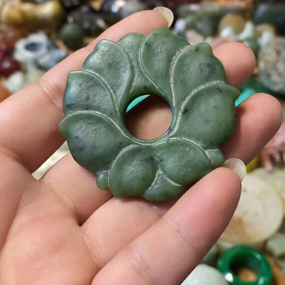 和田玉（糖玉）未镶嵌挂件