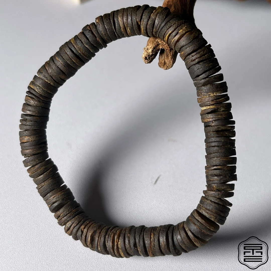 沉香沉香文莱小黑奇药片珠沉香手串8mm沉水手串单圈JY