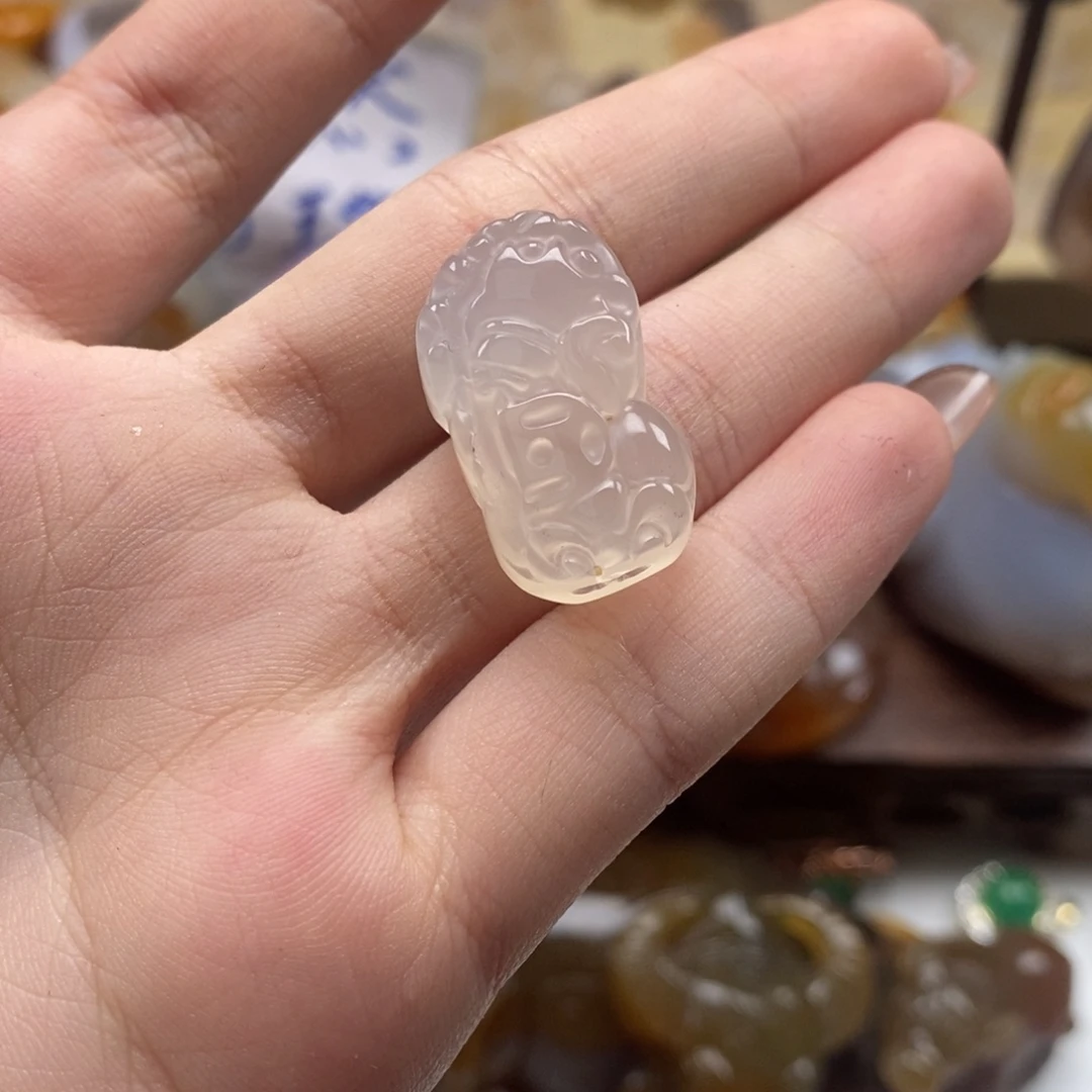 玛瑙/玉髓未镶嵌颈饰