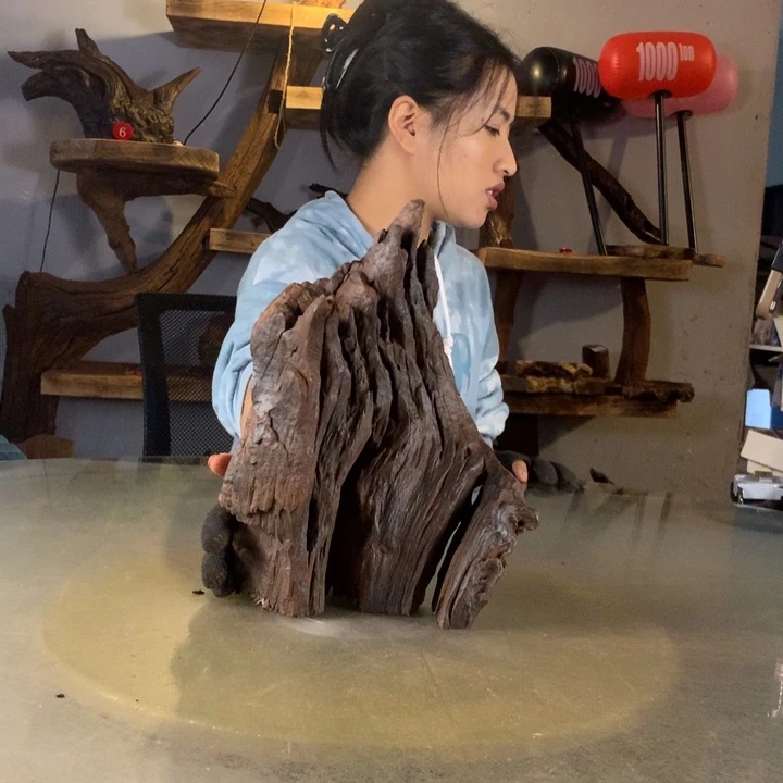 陈***生天然的云南紫柚木会黄水