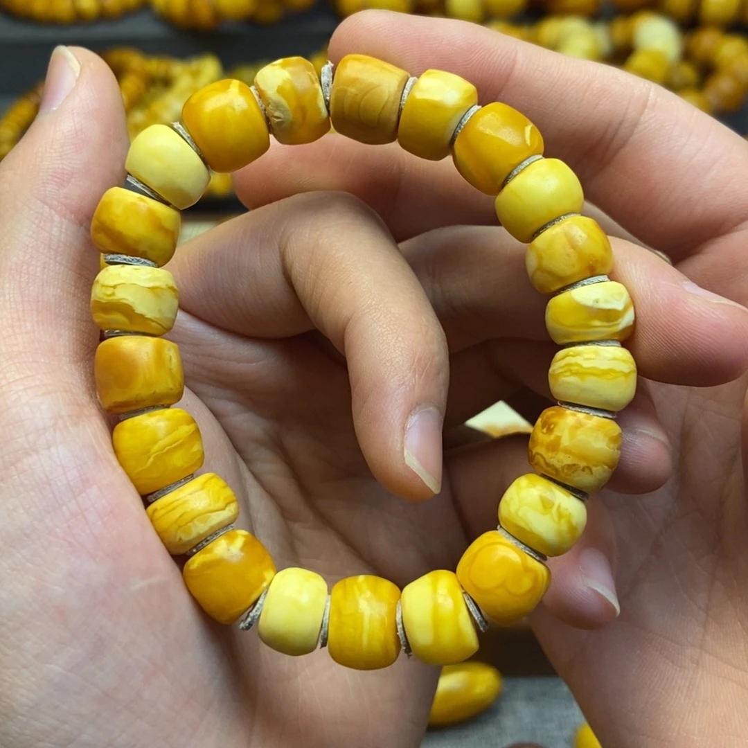 蜜蜡未镶嵌珠宝奇石