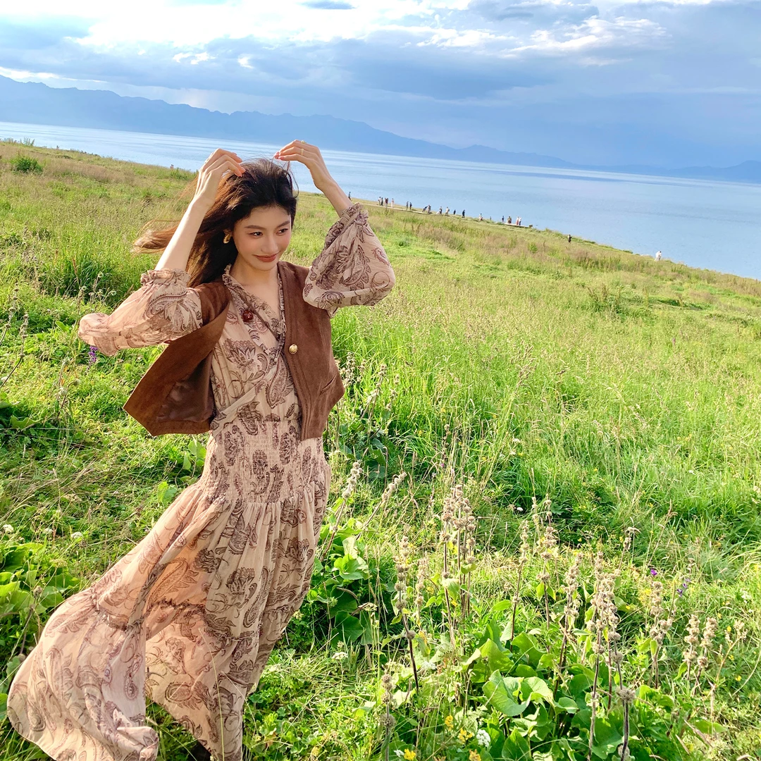 【ALONE SAVOR】龍喜儿油画少女出逃 复古花纹立领收腰长裙K769