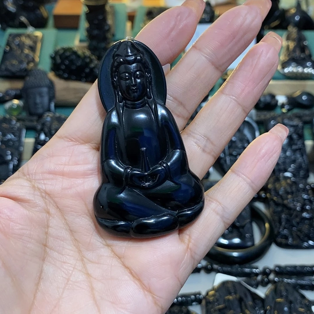 漫****未镶嵌蛇纹石玉颈饰