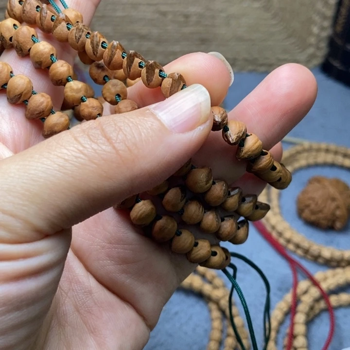 【闪购商品】吊坠柏香籽/百香籽