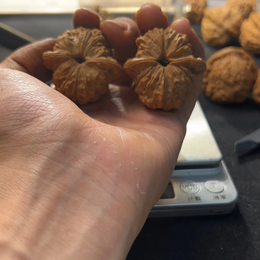 有**睹文玩核桃文玩手串