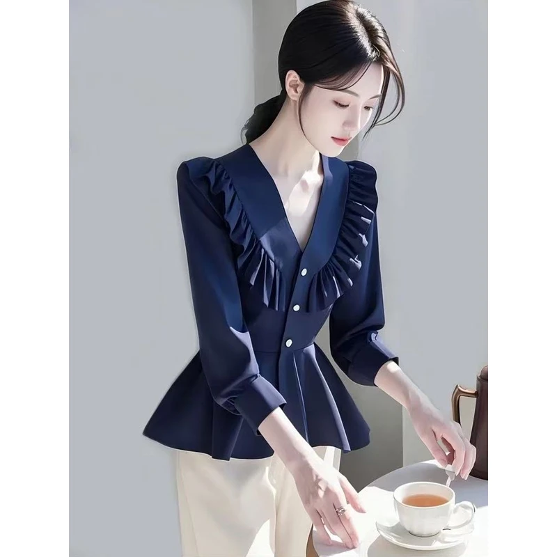 2025春装新款高级感轻奢减龄洋气上衣独特漂亮掐腰蓝色荷叶边衬衫