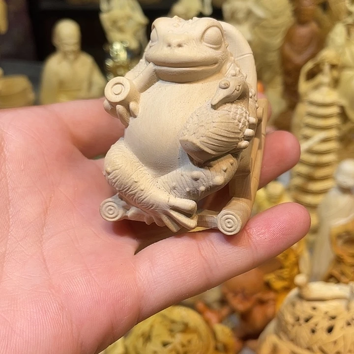 黄杨木小叶瑕疵蛤蟆